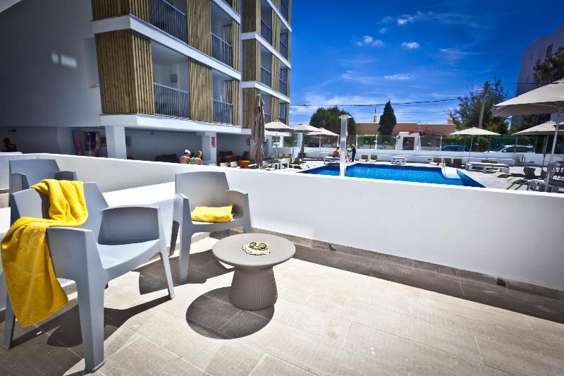 Ryans Ibiza Apartments - Only Adults Exterior photo